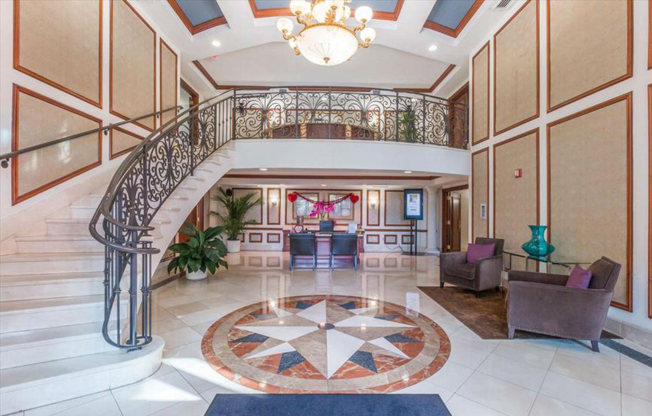 Global Luxury Suites In Sunny Isles Doral Exterior photo